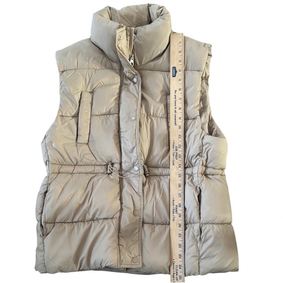 Love Tree Tan WOMENS Quilted Vest with High Collar - Picture 3 of 6